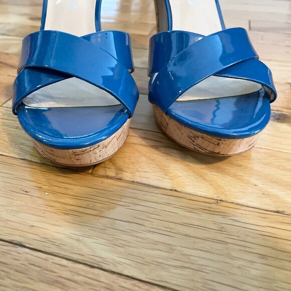 Franco Sarto Blue Patent Leather Platform Heels Sz 7 - Picture 4 of 8